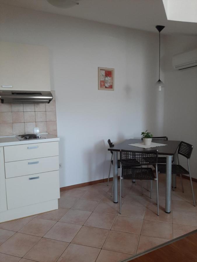 Old Town Cres Apartments Zewnętrze zdjęcie