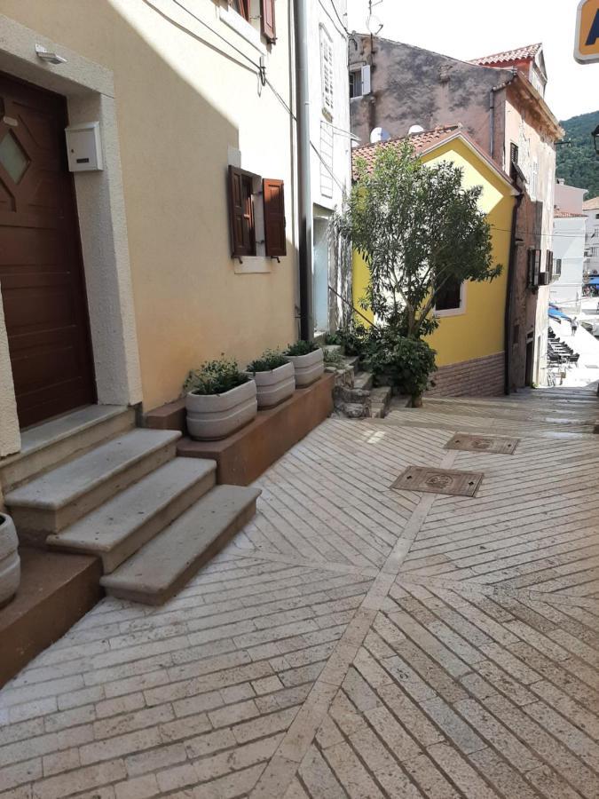 Old Town Cres Apartments Zewnętrze zdjęcie