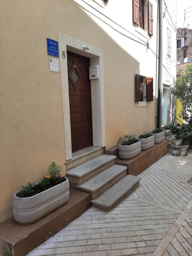 Old Town Cres Apartments Zewnętrze zdjęcie