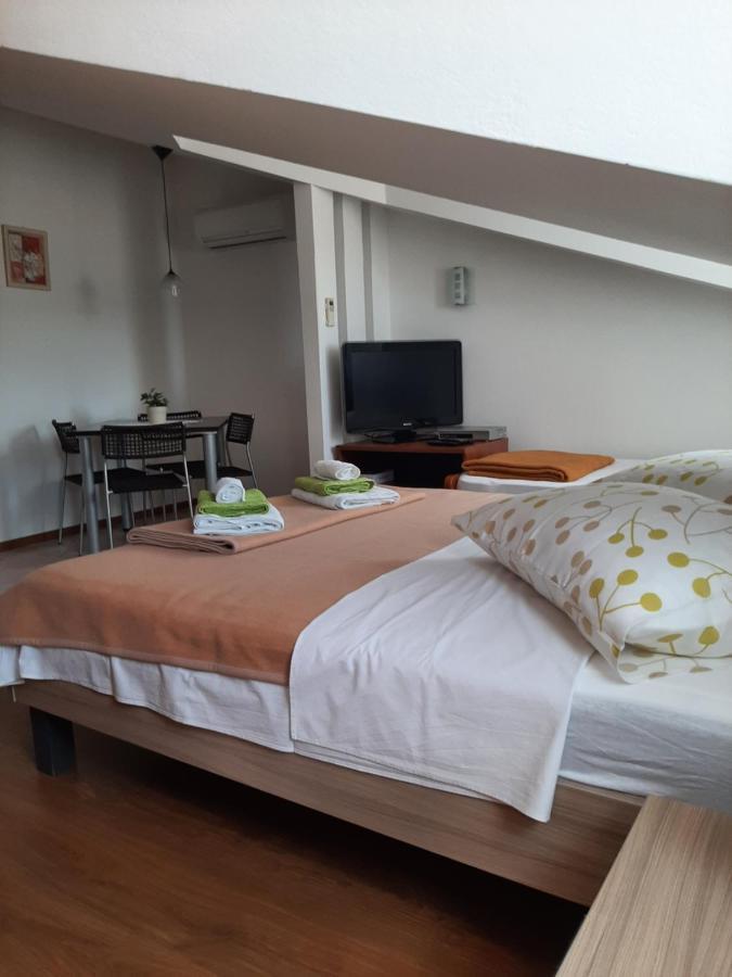 Old Town Cres Apartments Zewnętrze zdjęcie